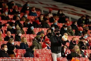 Άρσεναλ/ Πανηγυρισμοί στο "Emirates" μετά από 9 μήνες (Φώτος)