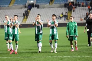 Στο προηγούμενο "αιώνιο ντέρμπι"/Τι άλλαξε σε 281 μέρες... (φώτος)