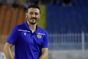 Ευκαιρία... μοναξιάς για πρώτη φορά