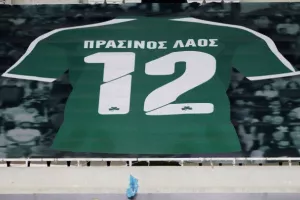 (ΦΩΤΟΣ) H τελευταία πριν τον ΠΑΟΚ/Αποστολή με "21"