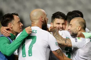 Η τριάρα… στον φακό 