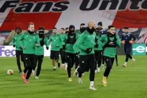 (ΦΩΤΟΣ) Η Ομόνοια στο Philips Stadium