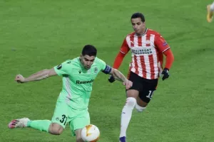 ΦΩΤΟΡΕΠΟΡΤΑΖ από το PSV Stadion