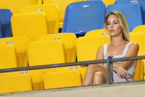 Κορυφή/ΑΕΛ
