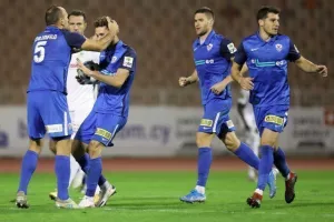 "Γκέλα" η Ανόρθωση στη Λευκωσία-Τρίποντο... η Δόξα (φώτος)