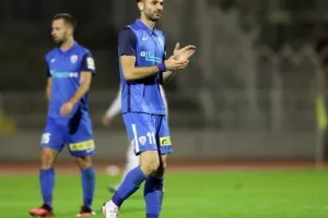 "Γκέλα" η Ανόρθωση στη Λευκωσία-Τρίποντο... η Δόξα (φώτος)