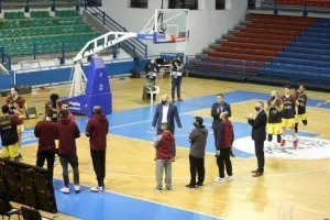 Ήττα με βαρύ σκορ (Φώτος)