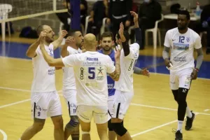 (Φώτος) ΔΙΠΛΟ στο "Λευκόθεο"/ Αποτελέσματα