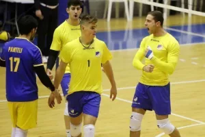 (Φώτος) ΔΙΠΛΟ στο "Λευκόθεο"/ Αποτελέσματα