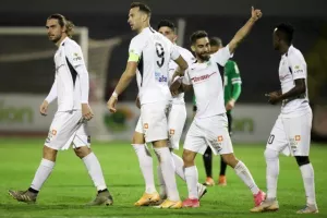 Το μοίρασαν Δόξα και Ολυμπιακός 