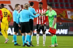 ΦΩΤΟΡΕΠΟΡΤΑΖ από το PSV Stadion
