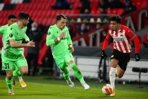 ΦΩΤΟΡΕΠΟΡΤΑΖ από το PSV Stadion