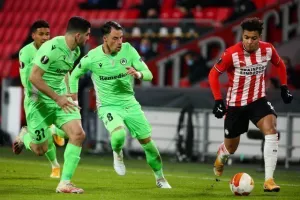 ΦΩΤΟΡΕΠΟΡΤΑΖ από το PSV Stadion