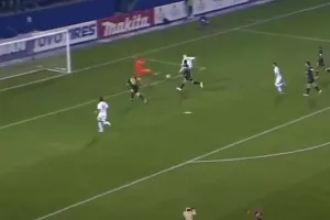 Ανόρθωση... για το goal of the year! (Βίντεο)