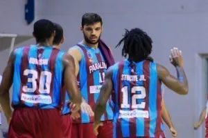 Έκτη νίκη για ΕΝΠ  