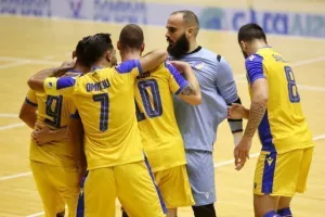 Φοβερό ντέρμπι, ΑΠΟΕΛ και Ομόνοια το "μοίρασαν" στην πρεμιέρα (φώτος)