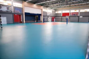 ΦΩΤΟΣ Πριν και μετά/Η Σαλαμίνα το έκανε στολίδι
