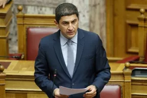 Αυγενάκης: "Καταβολή 9.672.000€ σε 3.408 σωματεία"