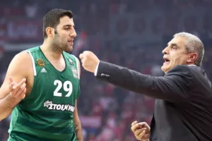 Μπουρούσης: Συμφώνησε με Περιστέρι, με φόντο την επιστροφή στην Εθνική!