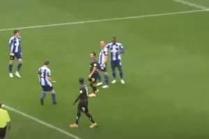 Πρόσφατο... Joe Garner/ΑΠΟΕΛ