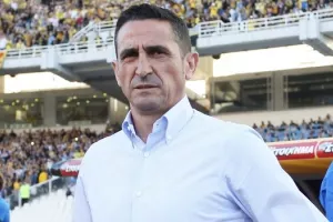 Πόκερ με Χιμένεθ, συμφώνησε ο Πογέτ