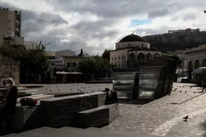 Παρατείνεται το lockdown στην Ελλάδα!