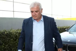Στα Σπάτα ο Μελισσανίδης για... όλα!