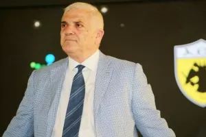 Μελισσανίδης σε παίκτες: "Ρε έχετε καταλάβει που είστε; "