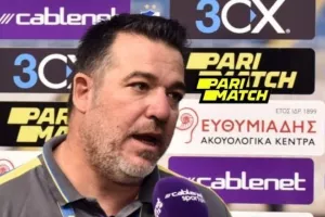 Πετεβίνος/"Οι ηλίθιοι και το... πρωτάθλημα άνευ ανταγωνισμού"