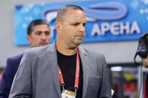 ΥΠΟΨΗΦΙΟΣ ο Μπεν Σιμόν