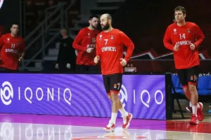 «Το πιο σημαντικό είναι να κερδίζει η ομάδα μου»