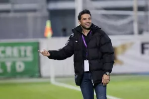 Περιμένει ο Σατσιάς
