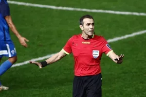 Ψηλός/καθυστερήσεις