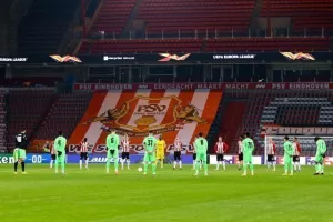 ΦΩΤΟΡΕΠΟΡΤΑΖ από το PSV Stadion