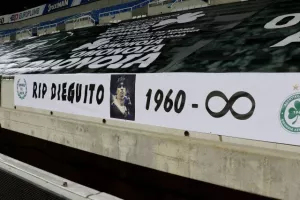 Πανό για τον Ντιέγκο/ΟΜΟΝΟΙΑ