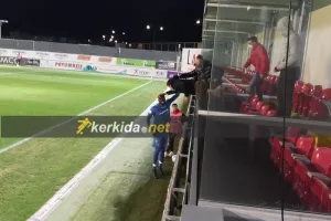 Πανηγύρισε με όσους ήταν εκτός αποστολής (φώτος)