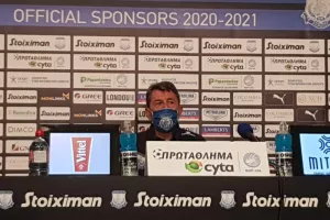 "Αναλαμβάνω την ευθύνη για το 1ο ημίχρονο/Αν τον πιστεύετε μια εσείς, εγώ... δέκα"