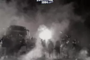 ΜΑΧΗΤΕΣ: "Πλήρης κατάρρευση/Πρέπει να πέσουν κεφάλια" 