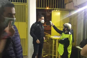 Τσεκ σε Τορναρίτη