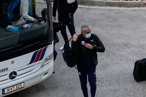 Άφιξη αποστολής Απόλλων/φώτος