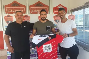 Καρμιώτισσα σε Καπαρτή: "Να θυμάσαι ότι είσαι ένας από εμάς... θα σ' αγαπάμε για πάντα!"