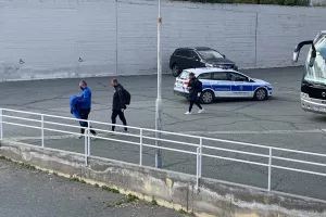 Άφιξη στο "ΜΑΚ"/φώτος