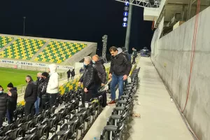 Καραπατάκης-Διοίκηση-20ΑΕΚτζήδες/Πριν και μετά το... ξέσπασμα! (φώτος/βίντεο)