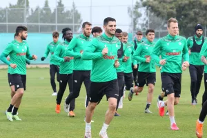 Πλούσιο φωτορεπορτάζ από το Γέρι 