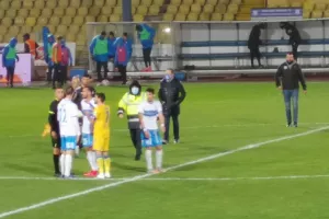 Διαμαρτυρίες Απόλλωνα και στο ημίχρονο