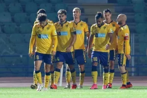 Τριάρα ανατροπής και κορυφής η ΑΕΛ! (φώτος)