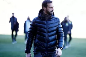 Μάντζιος: «Καλό σκορ αλλά δεν τελείωσε τίποτε»