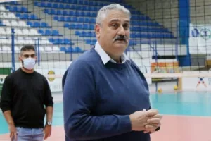 Φώτος από την κοπή της βασιλόπιτας 