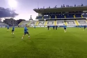 GIF/AΝΟ