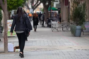 Τέλος η σύσκεψη/Τα 2 σενάρια για τα νέα μέτρα